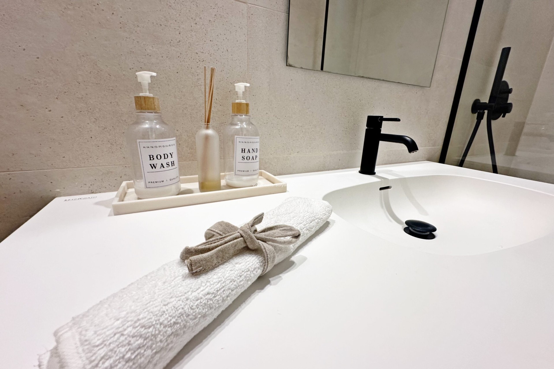 Reventa - Villa - Santa Rosalia Resort - Inland