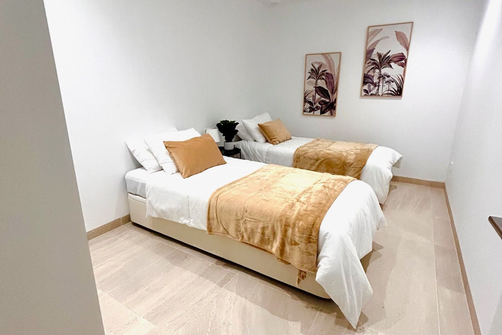 Reventa - Villa - Santa Rosalia Resort - Inland