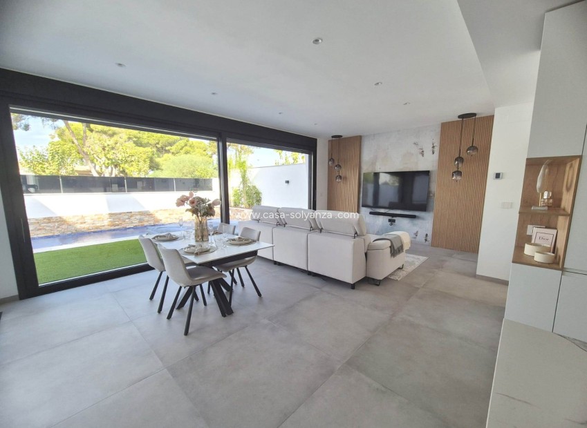 Reventa - Villa - Santiago de La Ribera - Santiago de La Ribera - Town