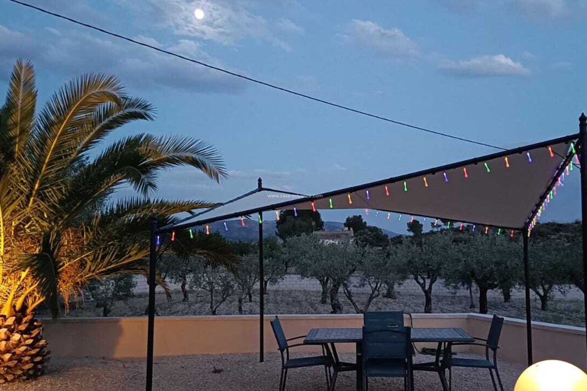 Reventa - Villa - Sax