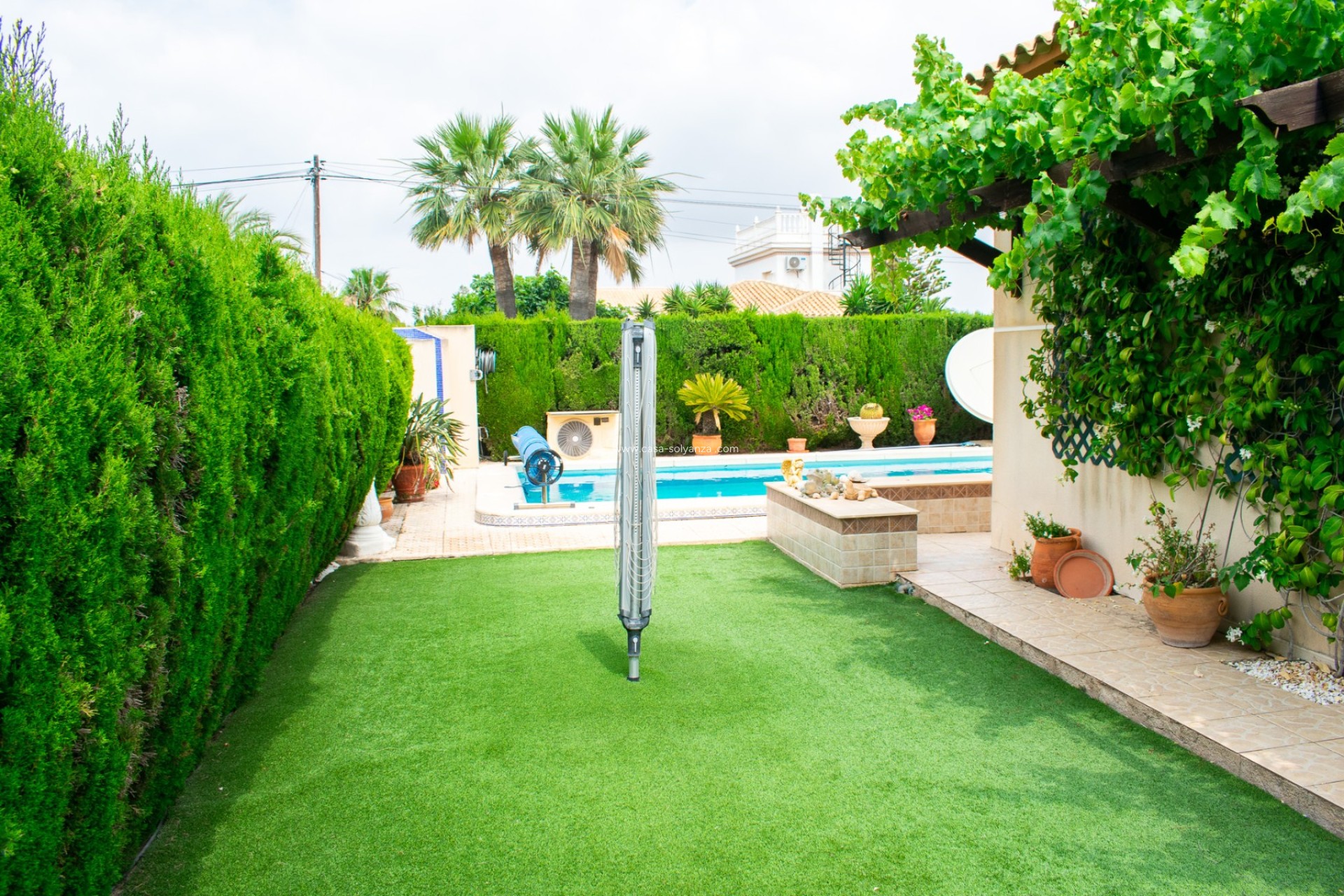 Reventa - Villa / Semi detached - Orihuela Costa - MUY CERCA DE LA PLAYA