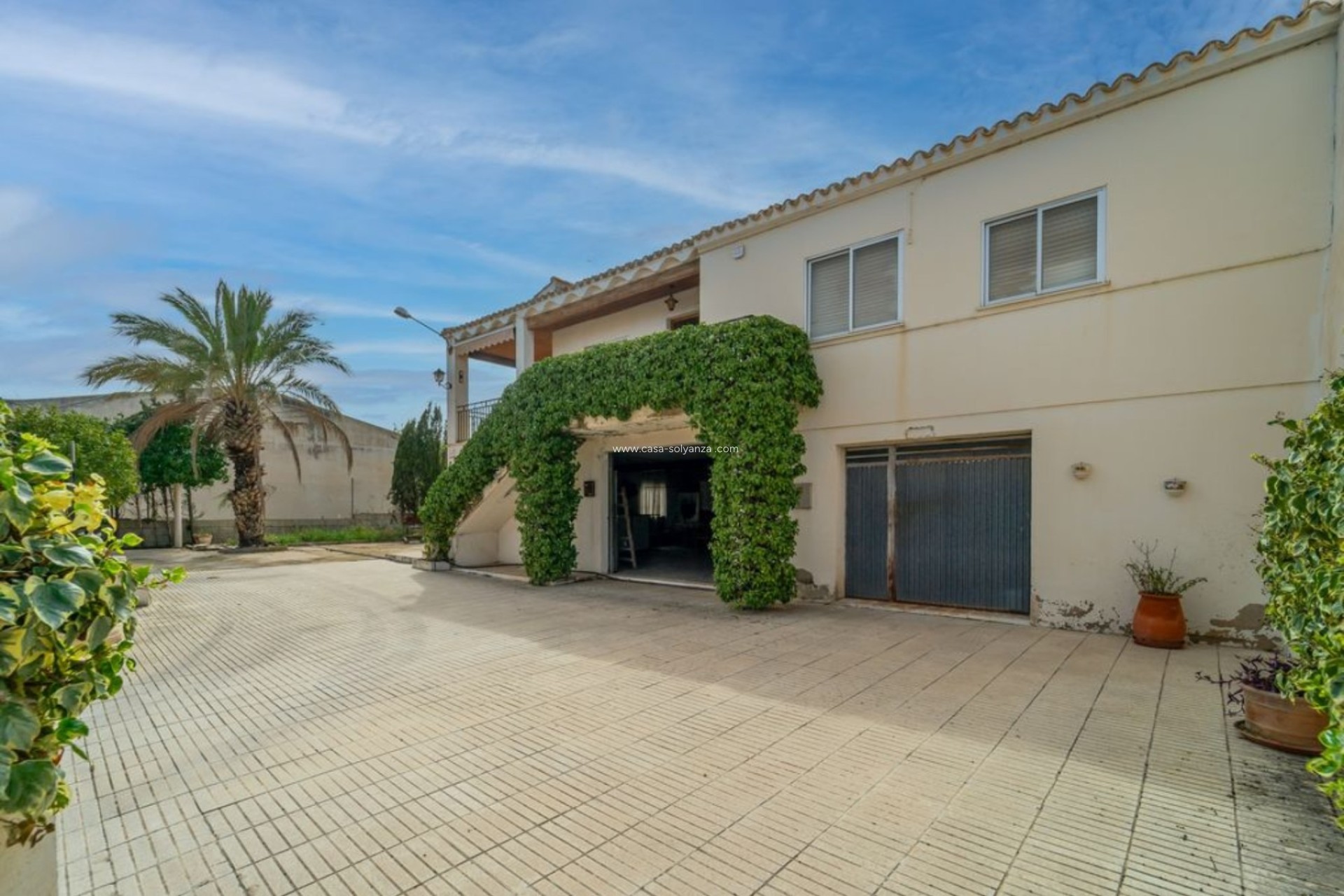 Reventa - Villa / Semi-detached - Salinas