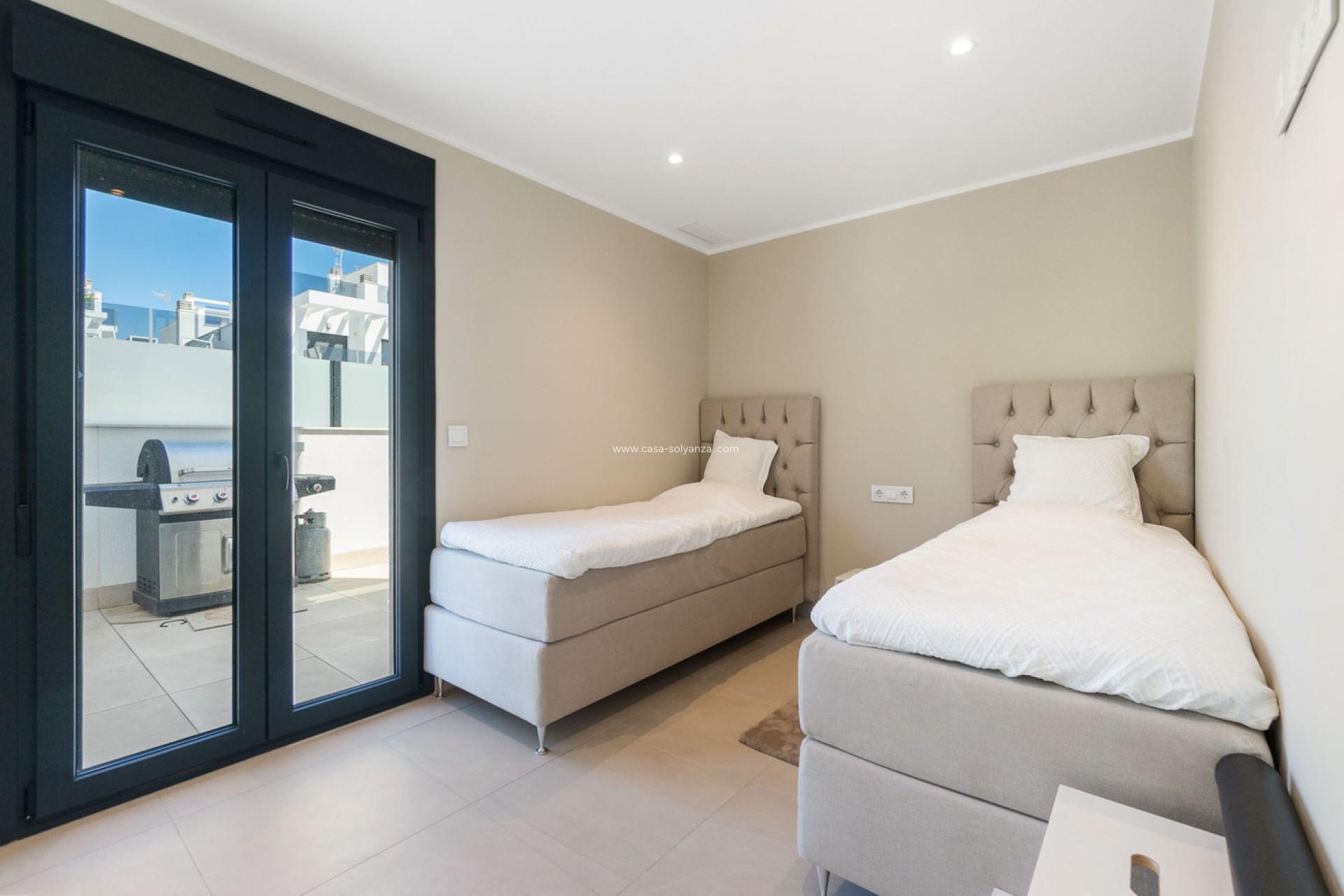 Reventa - Villa - Torre de la Horadada - Costa Blanca