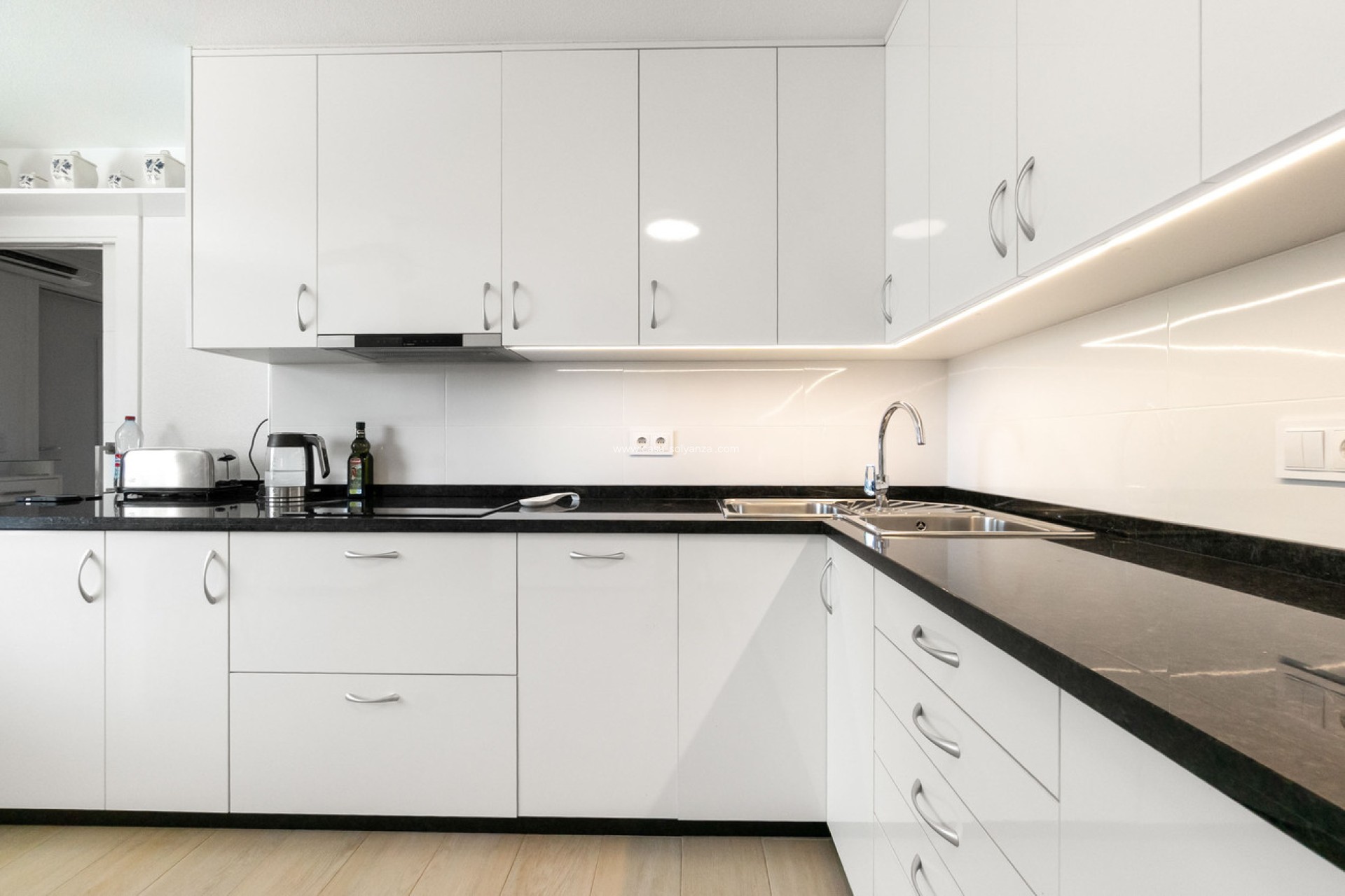 Reventa - Villa - Torre de la Horadada - Costa Blanca