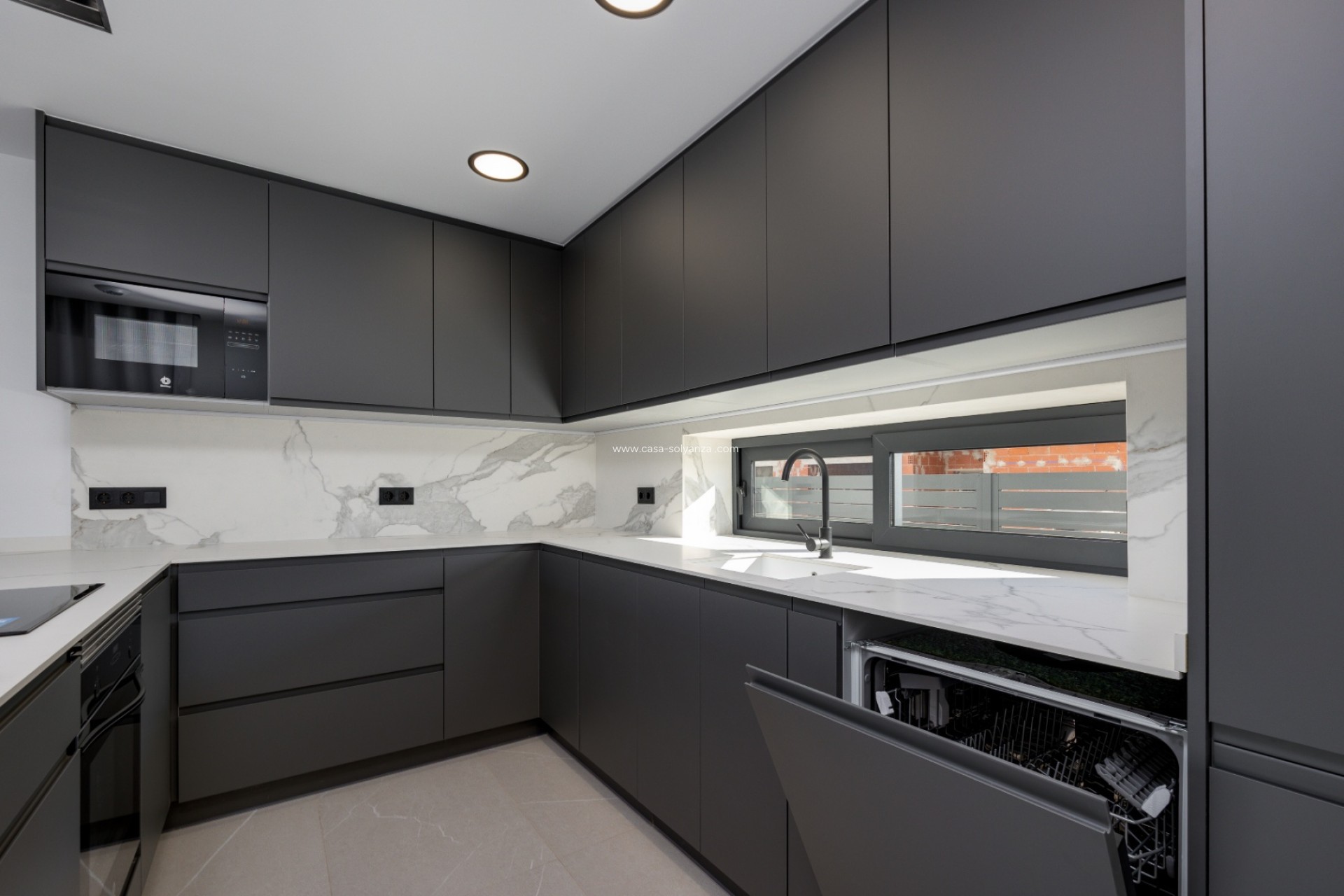 Reventa - Villa - Torrevieja - Aguas nuevas