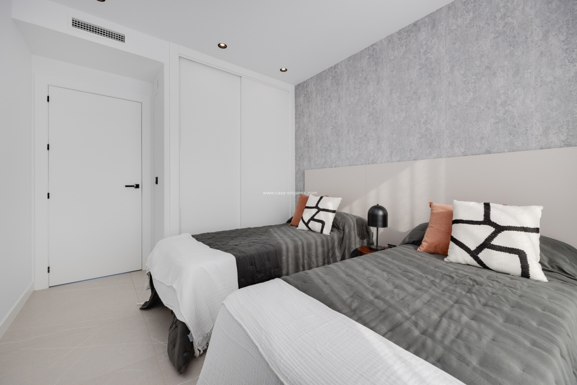 Reventa - Villa - Torrevieja - Aguas nuevas