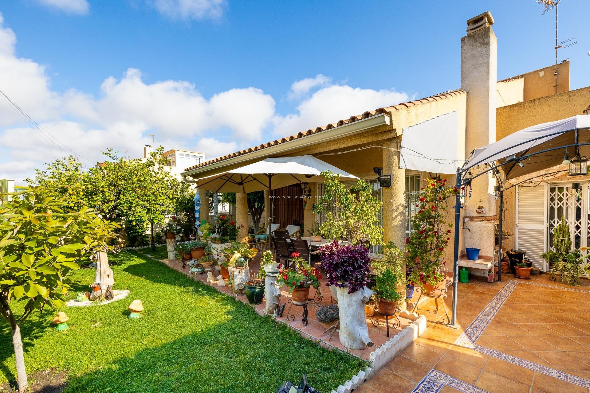 Reventa - Villa - Torrevieja - Aguas nuevas