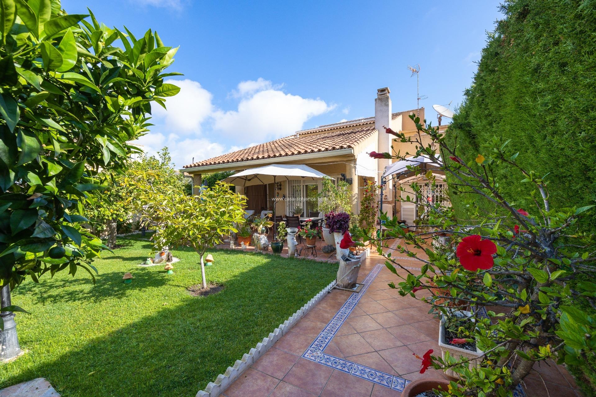 Reventa - Villa - Torrevieja - Aguas nuevas