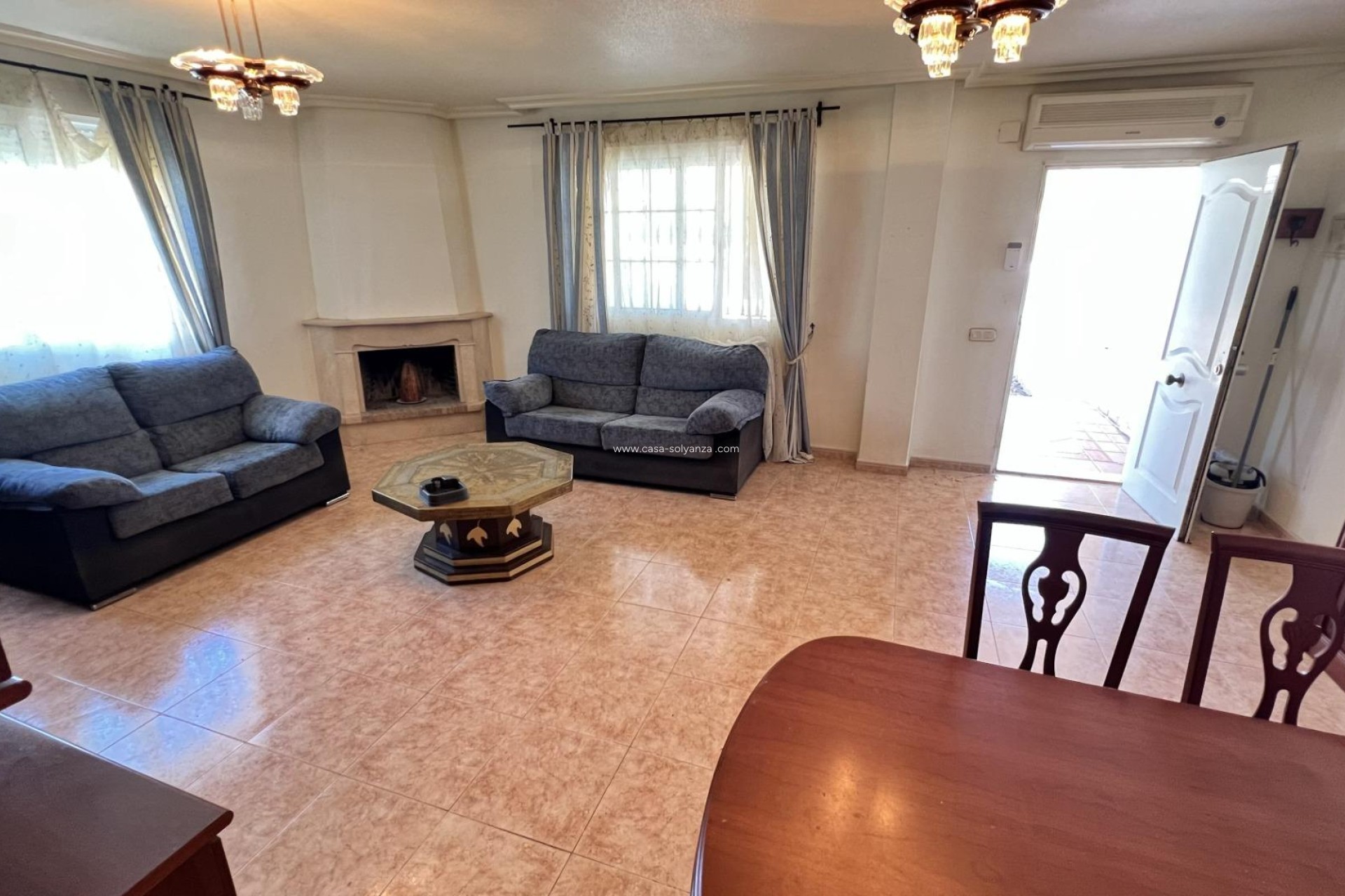 Reventa - Villa - Torrevieja - Aguas nuevas