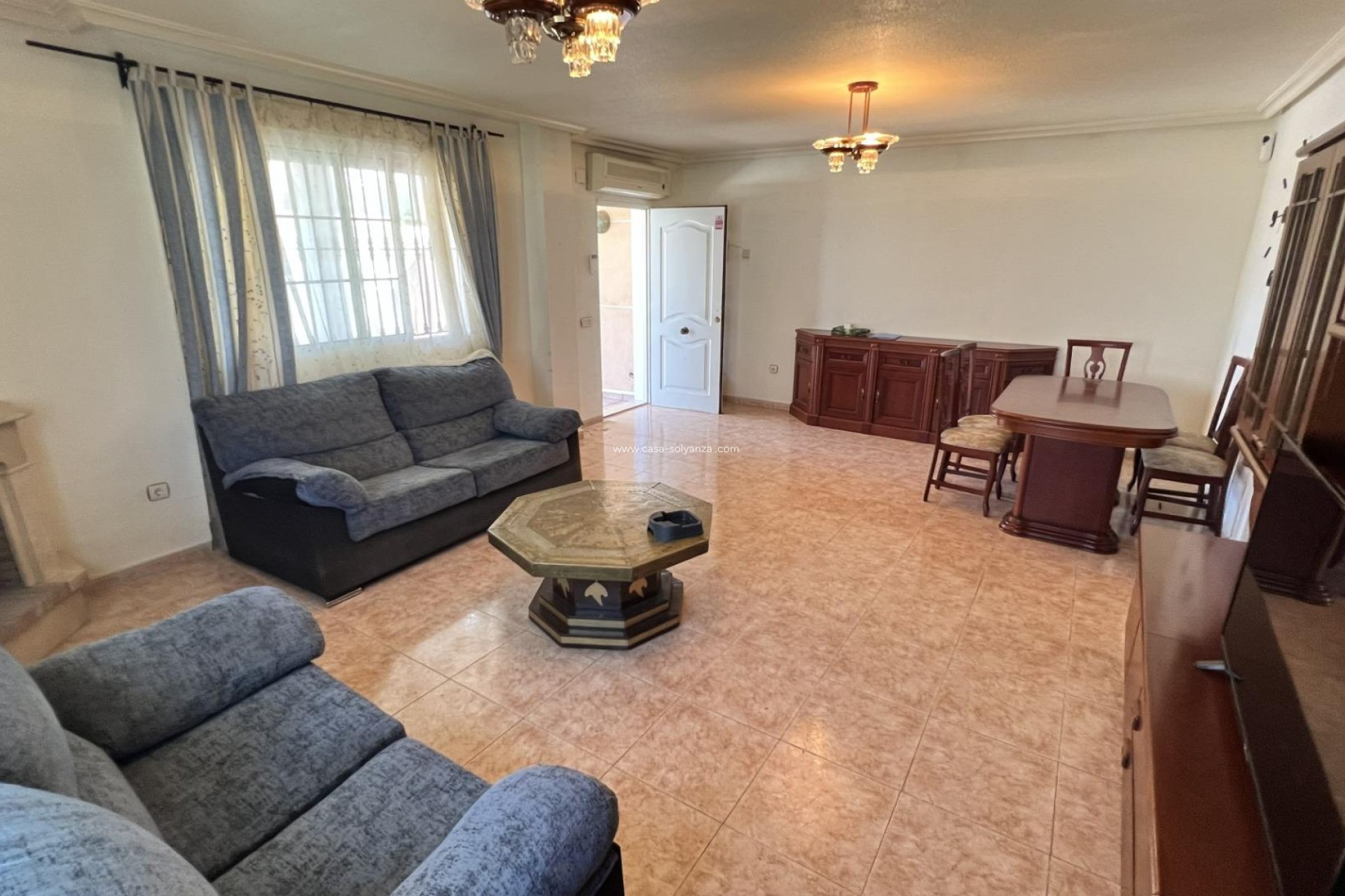 Reventa - Villa - Torrevieja - Aguas nuevas