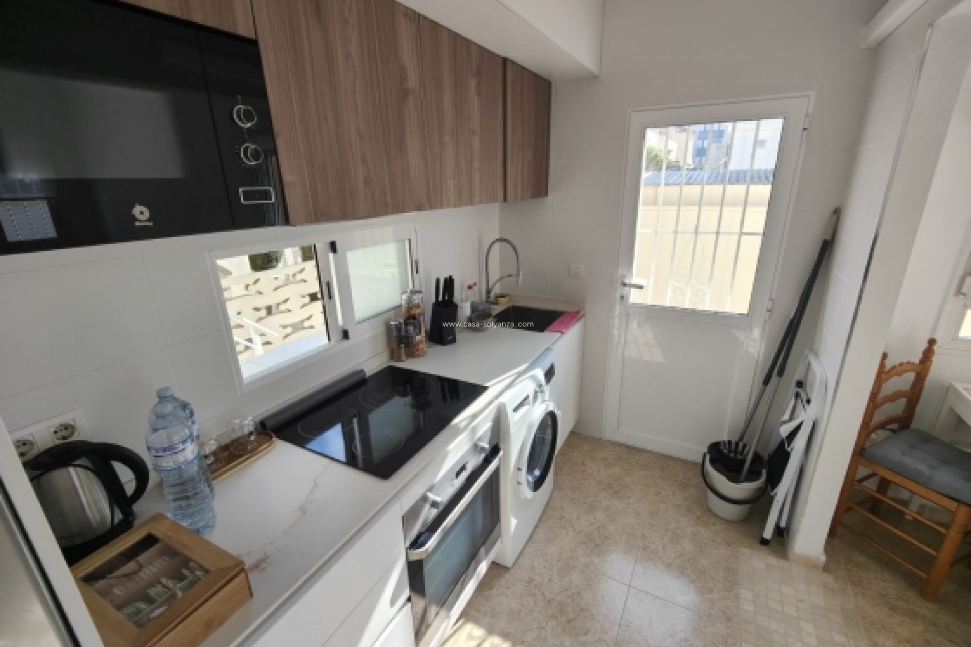 Reventa - Villa - Torrevieja - Aguas nuevas