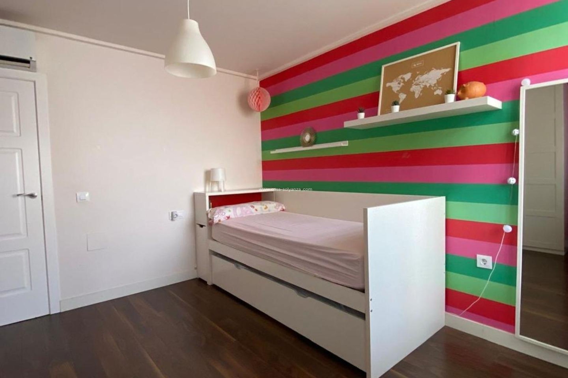 Reventa - Villa - Torrevieja - Centro - Muelle Pesquero