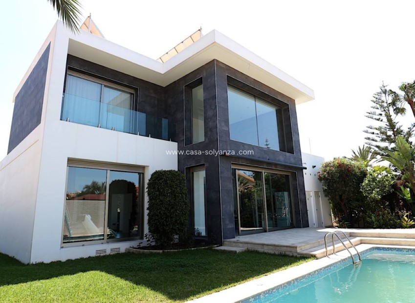 Reventa - Villa - Torrevieja - Costa Blanca