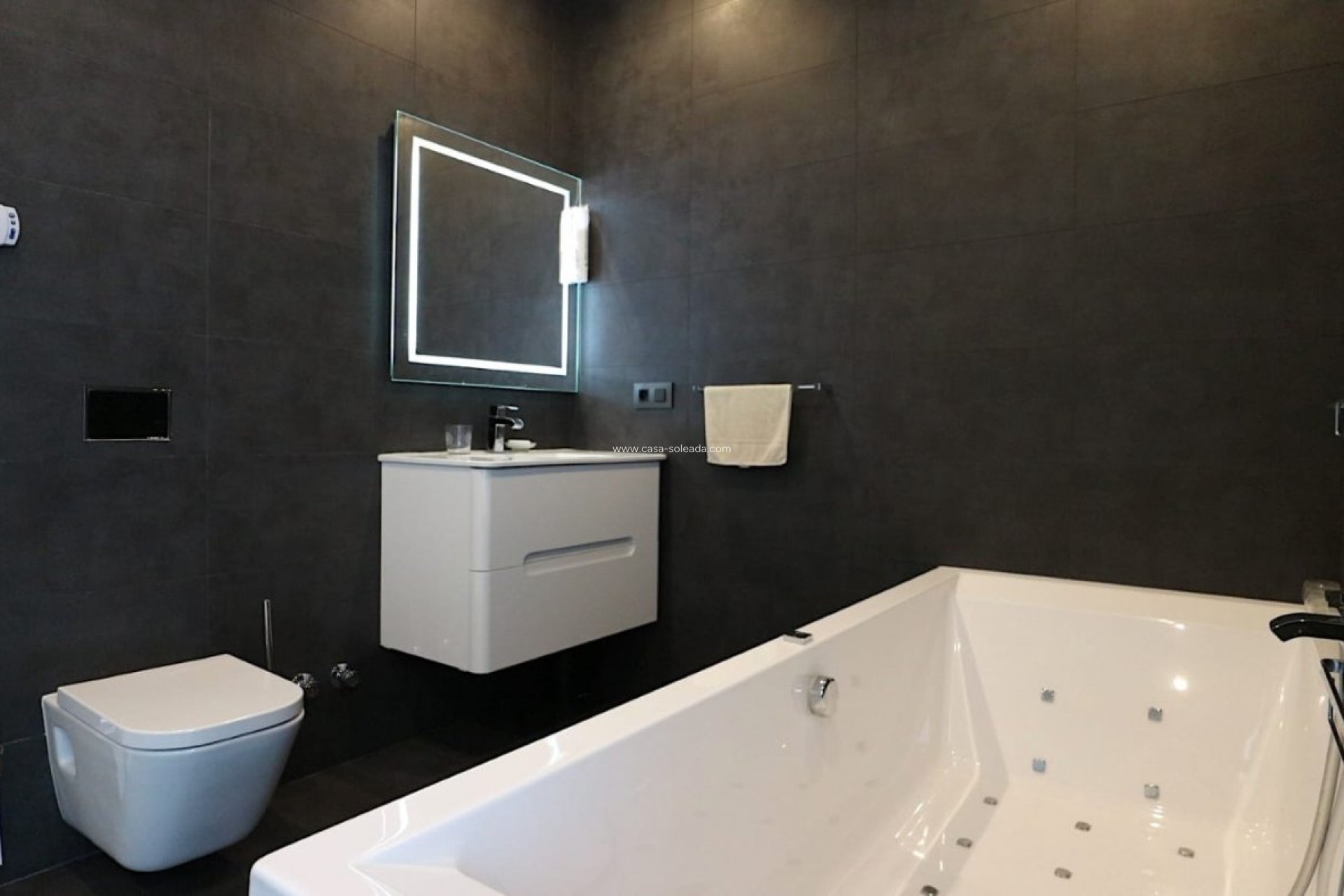 Reventa - Villa - Torrevieja - Costa Blanca