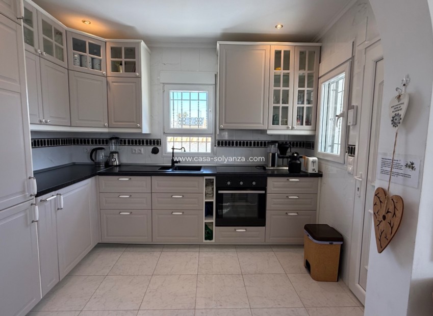 Reventa - Villa - Torrevieja - Costa Blanca