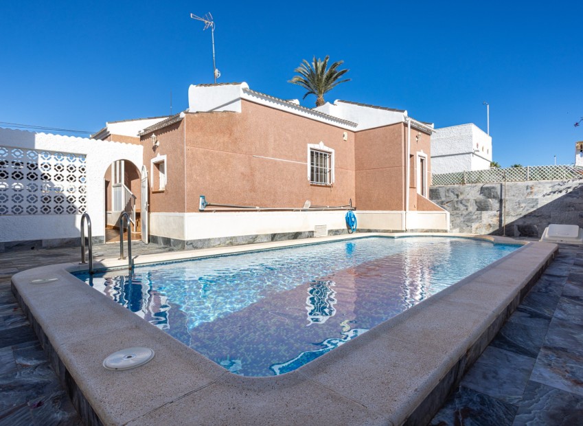Reventa - Villa - Torrevieja - Costa Blanca