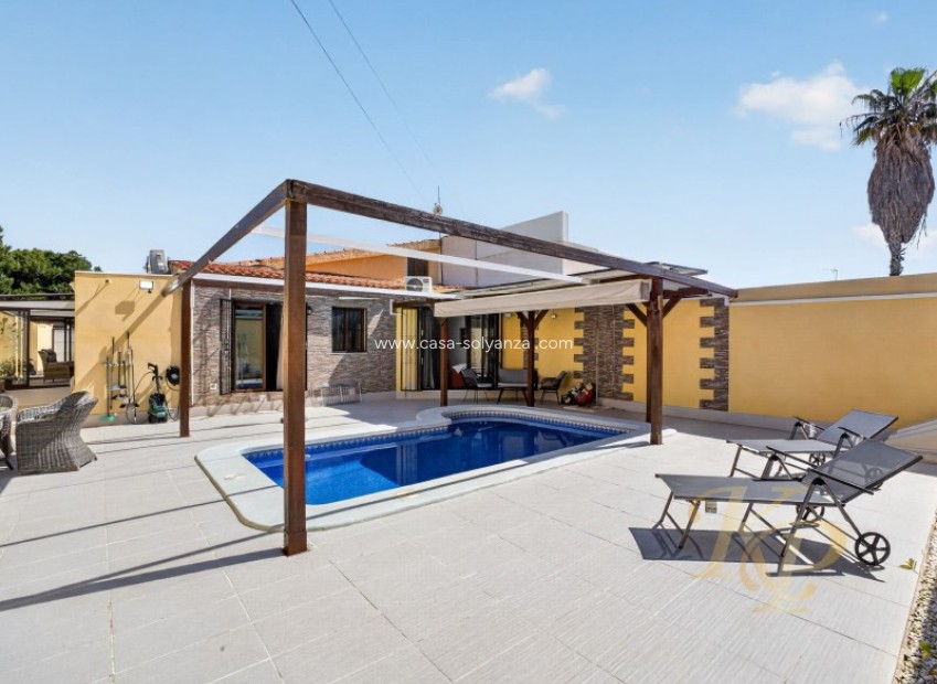 Reventa - Villa - Torrevieja - Costa Blanca