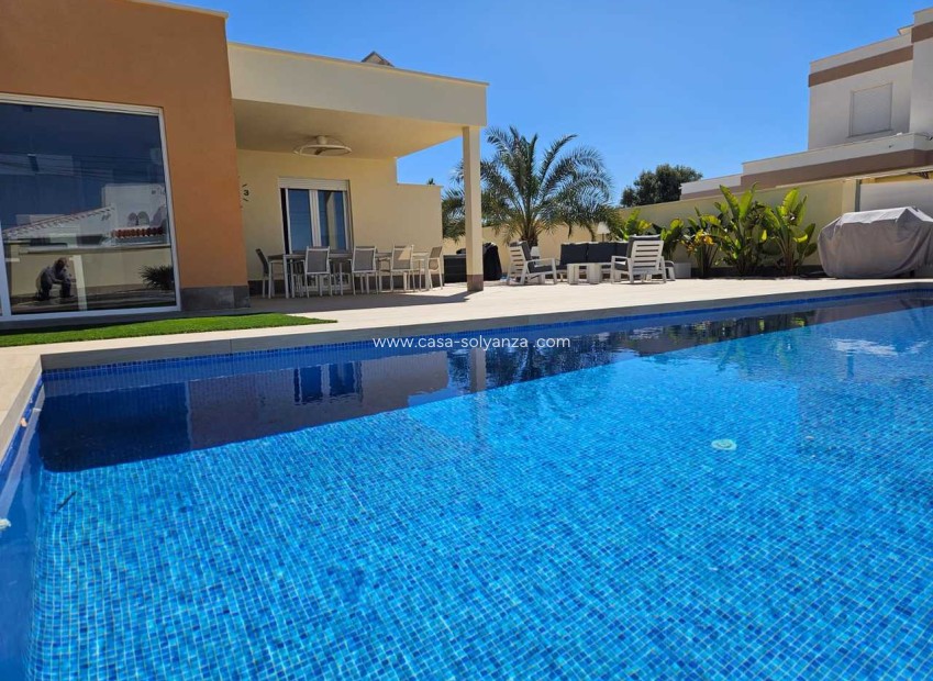 Reventa - Villa - Torrevieja - Costa Blanca