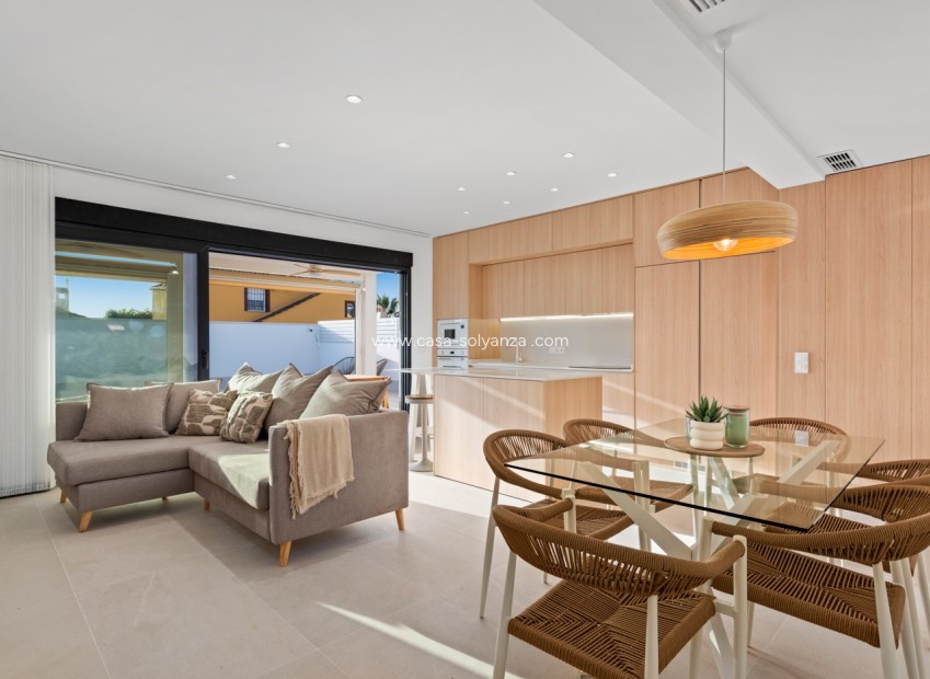 Reventa - Villa - Torrevieja - El chaparral