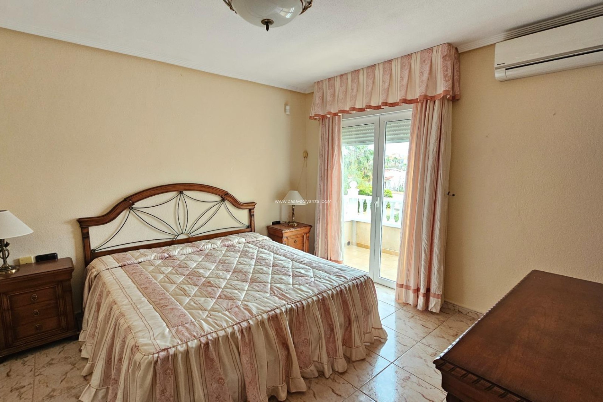 Reventa - Villa - Torrevieja - El chaparral