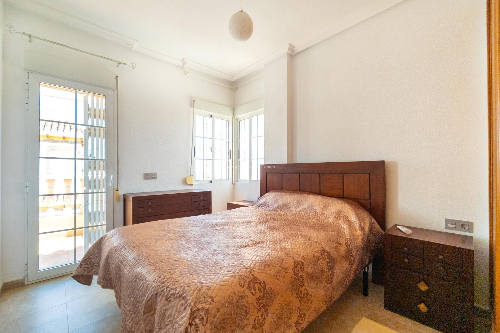 Reventa - Villa - Torrevieja - La Mata