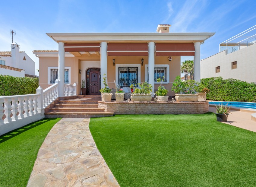 Reventa - Villa - Torrevieja - La Mata