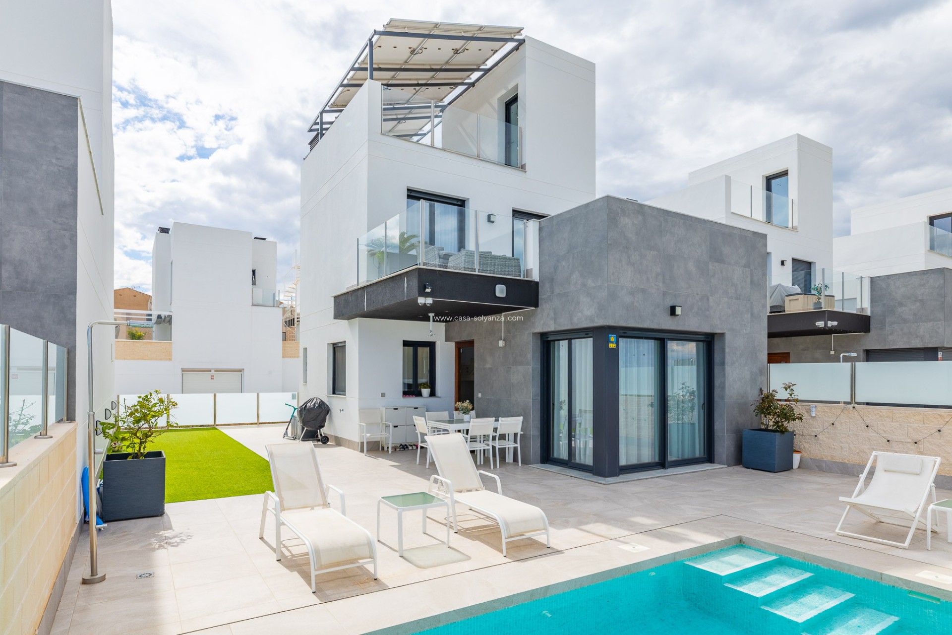 Reventa - Villa - Torrevieja - Los Altos