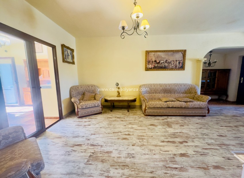 Reventa - Villa - Torrevieja - Los Balcones