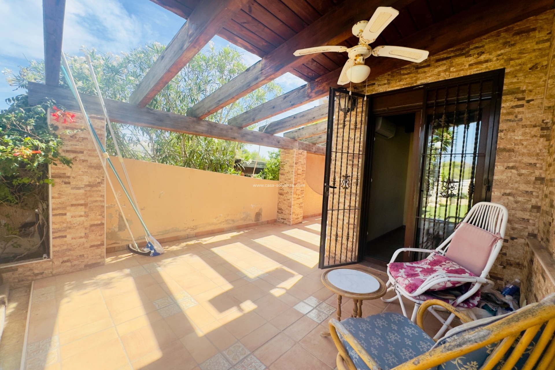 Reventa - Villa - Torrevieja - Los Balcones