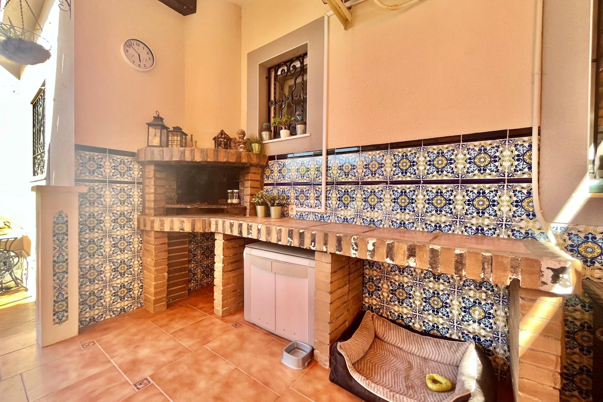 Reventa - Villa - Torrevieja - Los Balcones