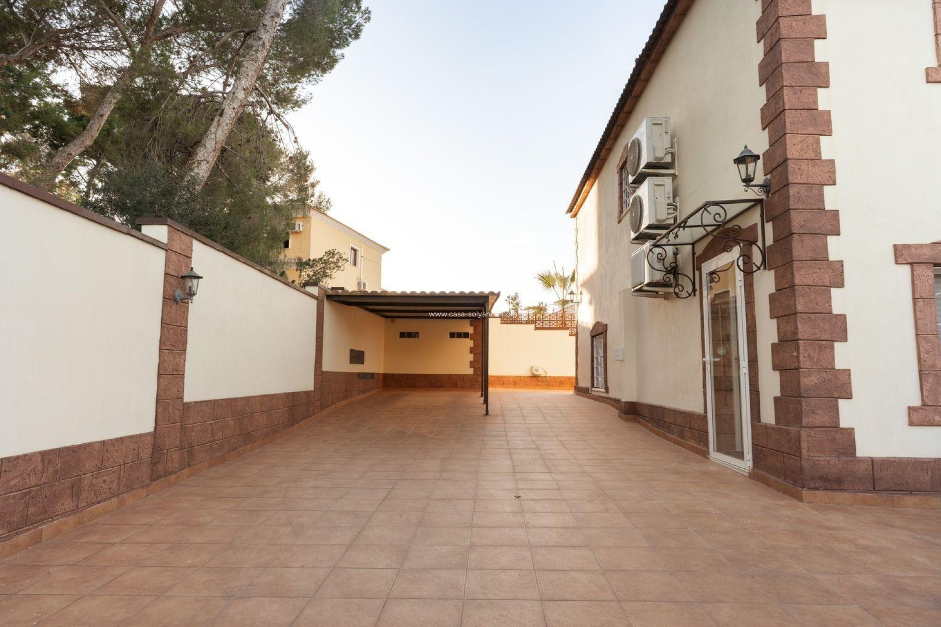 Reventa - Villa - Torrevieja - Los Balcones