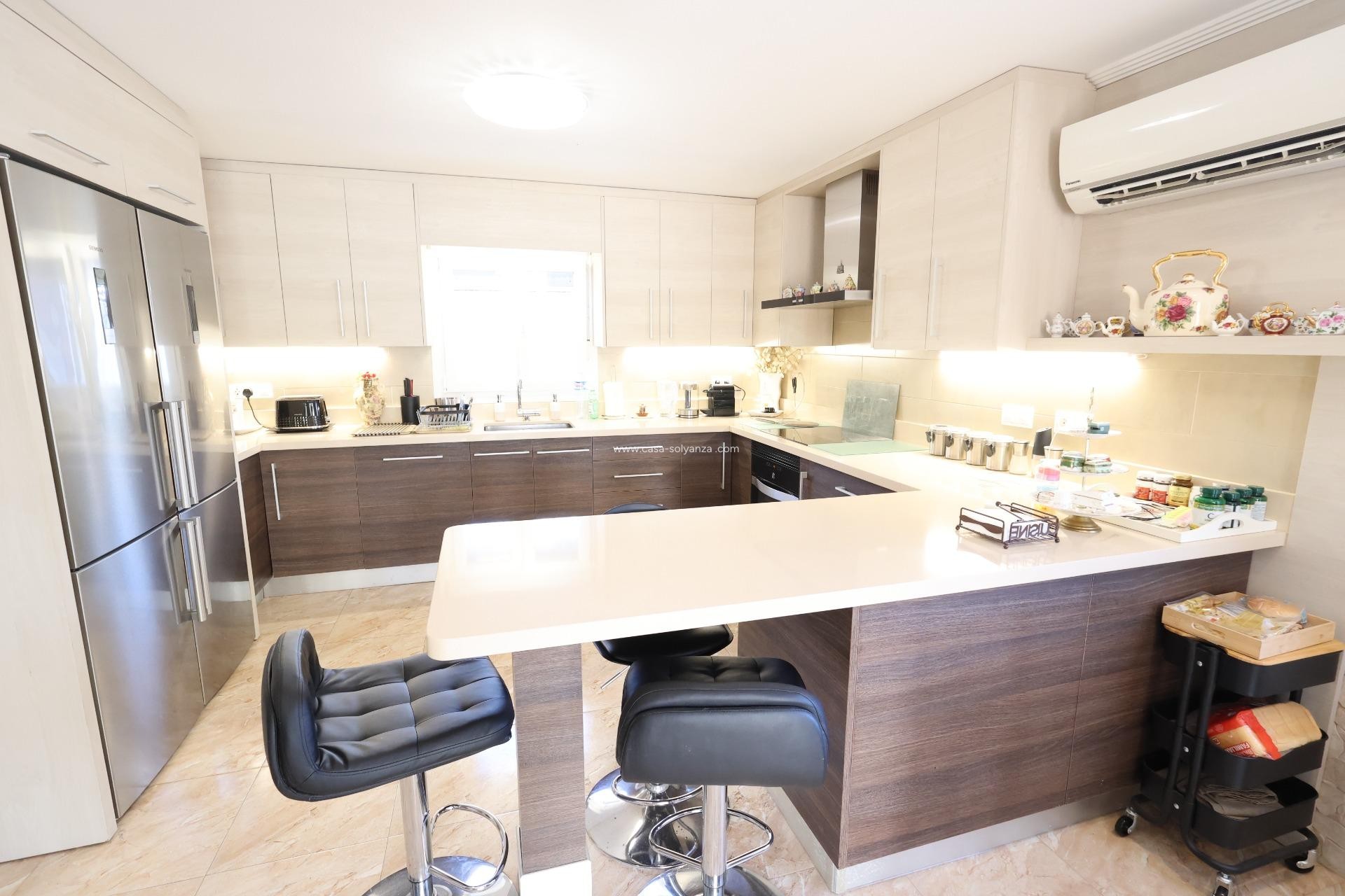 Reventa - Villa - Torrevieja - Los Balcones