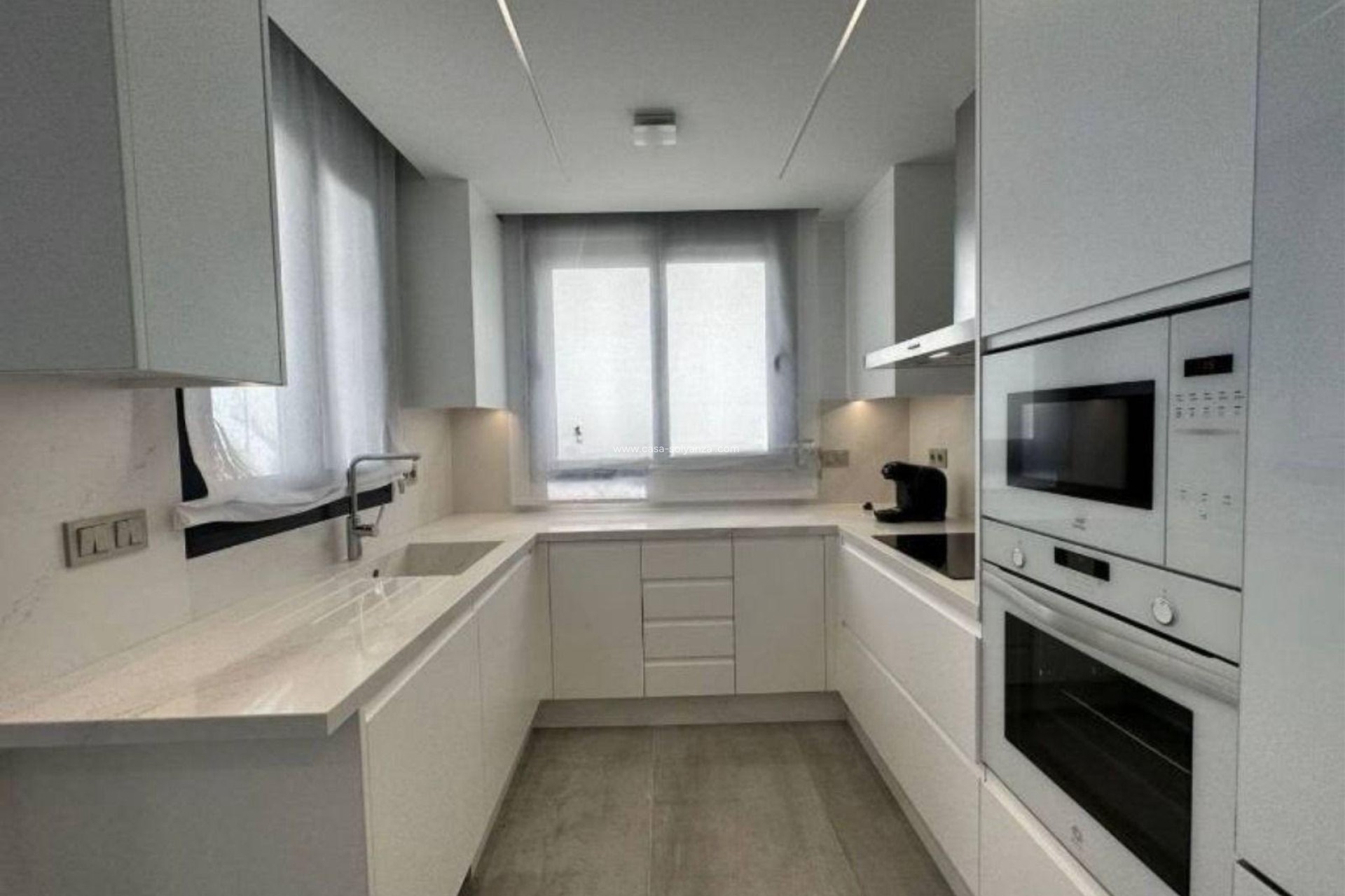 Reventa - Villa - Torrevieja - Los Balcones