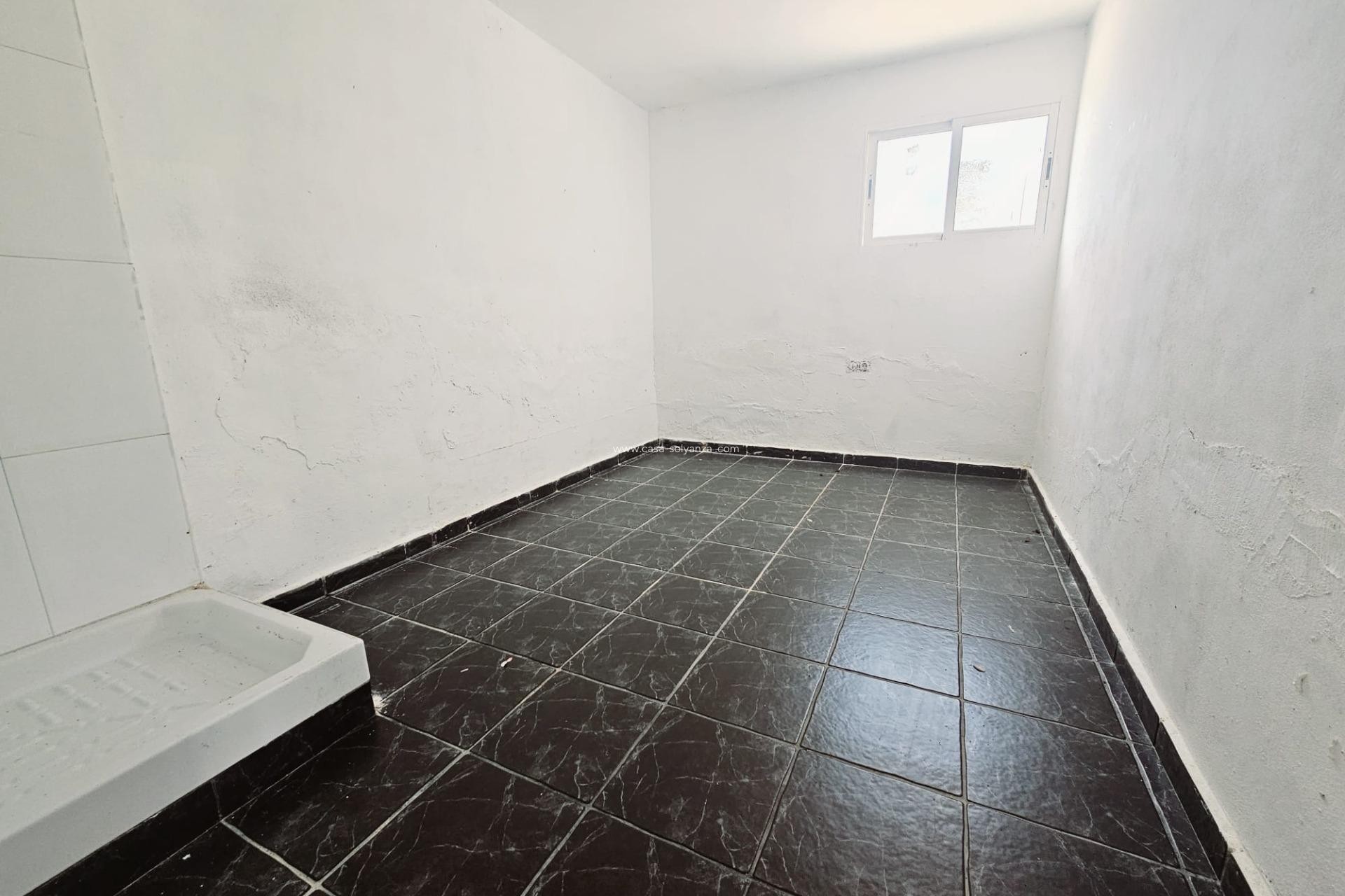 Reventa - Villa - Torrevieja - Los Balcones