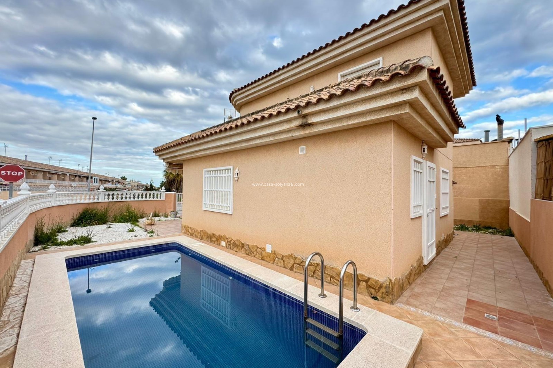 Reventa - Villa - Torrevieja - Los Balcones