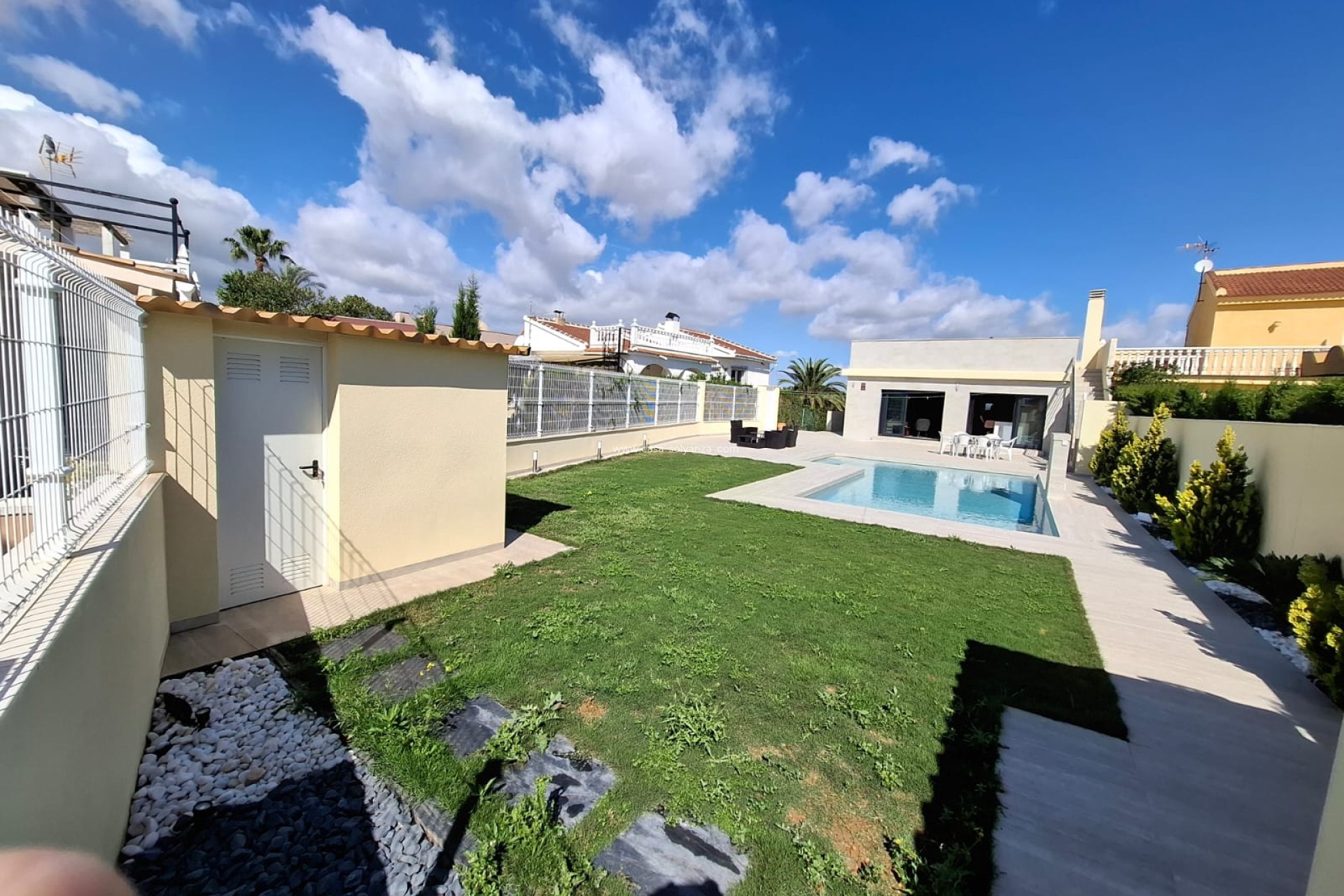 Reventa - Villa - Torrevieja - Los Balcones