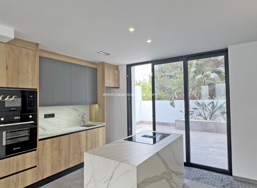 Reventa - Villa - Torrevieja - Los Balcones