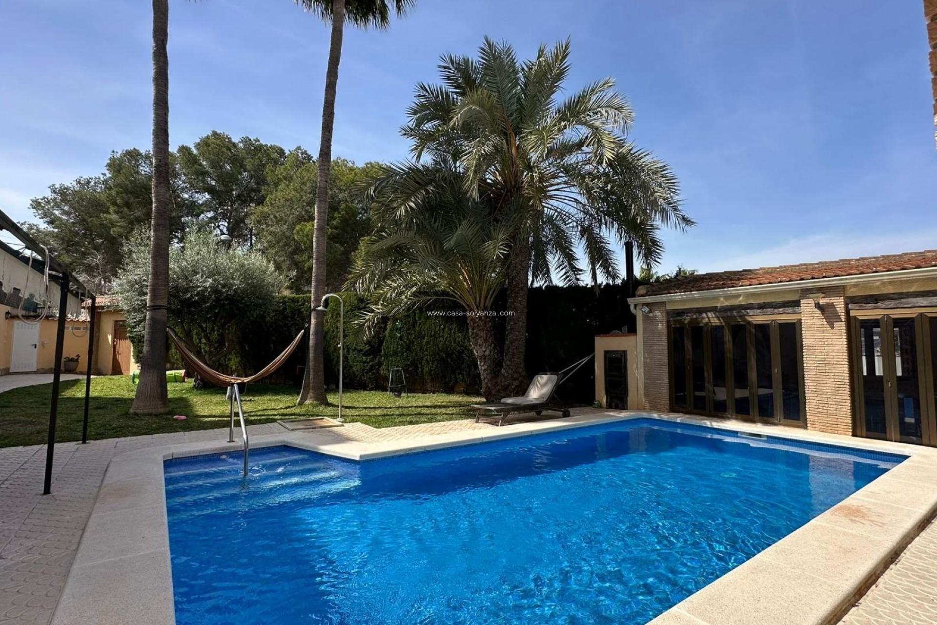 Reventa - Villa - Torrevieja - Los Balcones