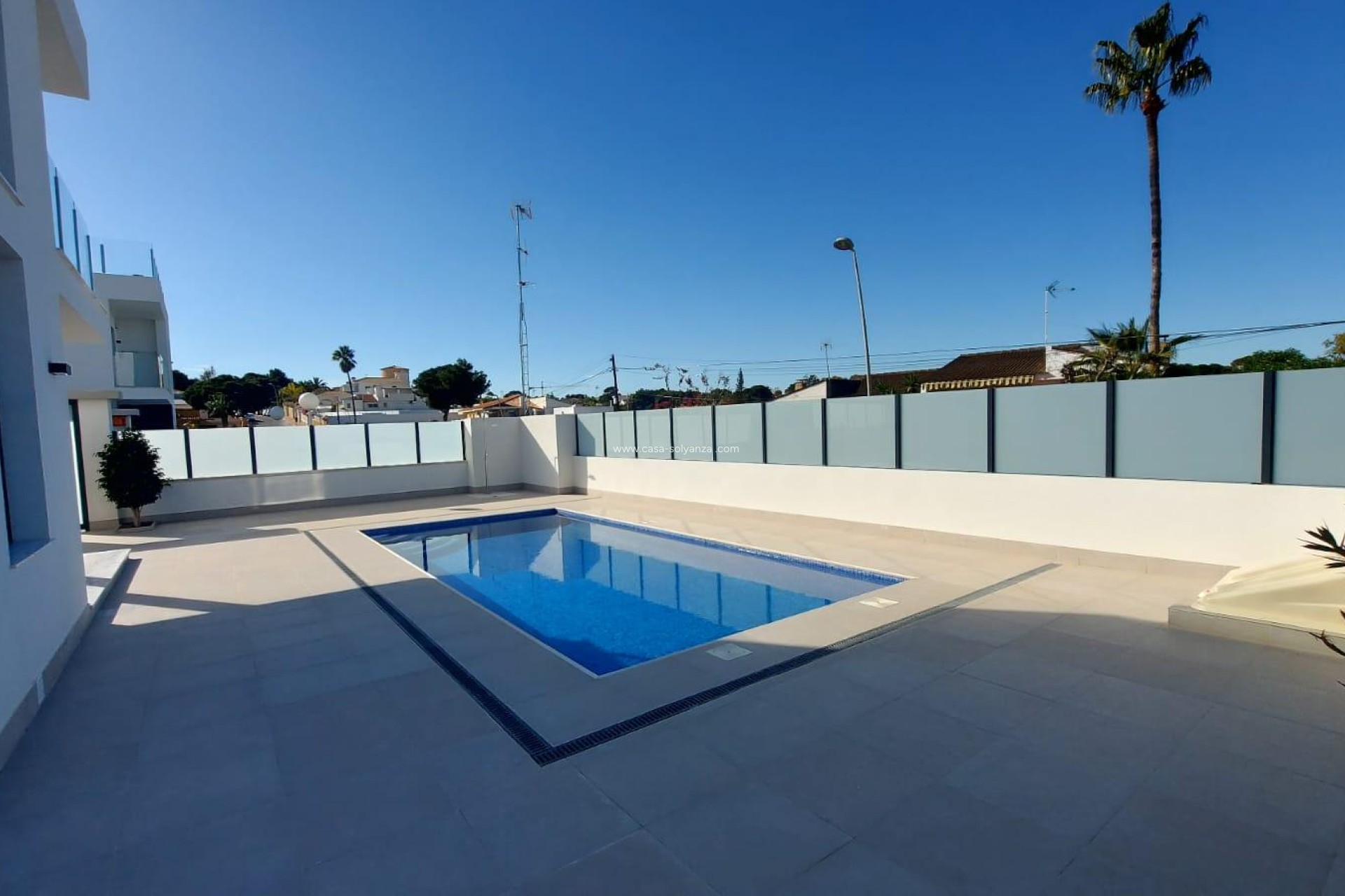 Reventa - Villa - Torrevieja - Los Balcones