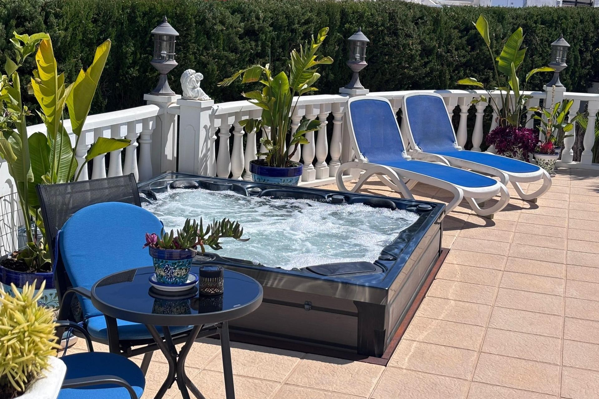 Reventa - Villa - Torrevieja - Los Balcones