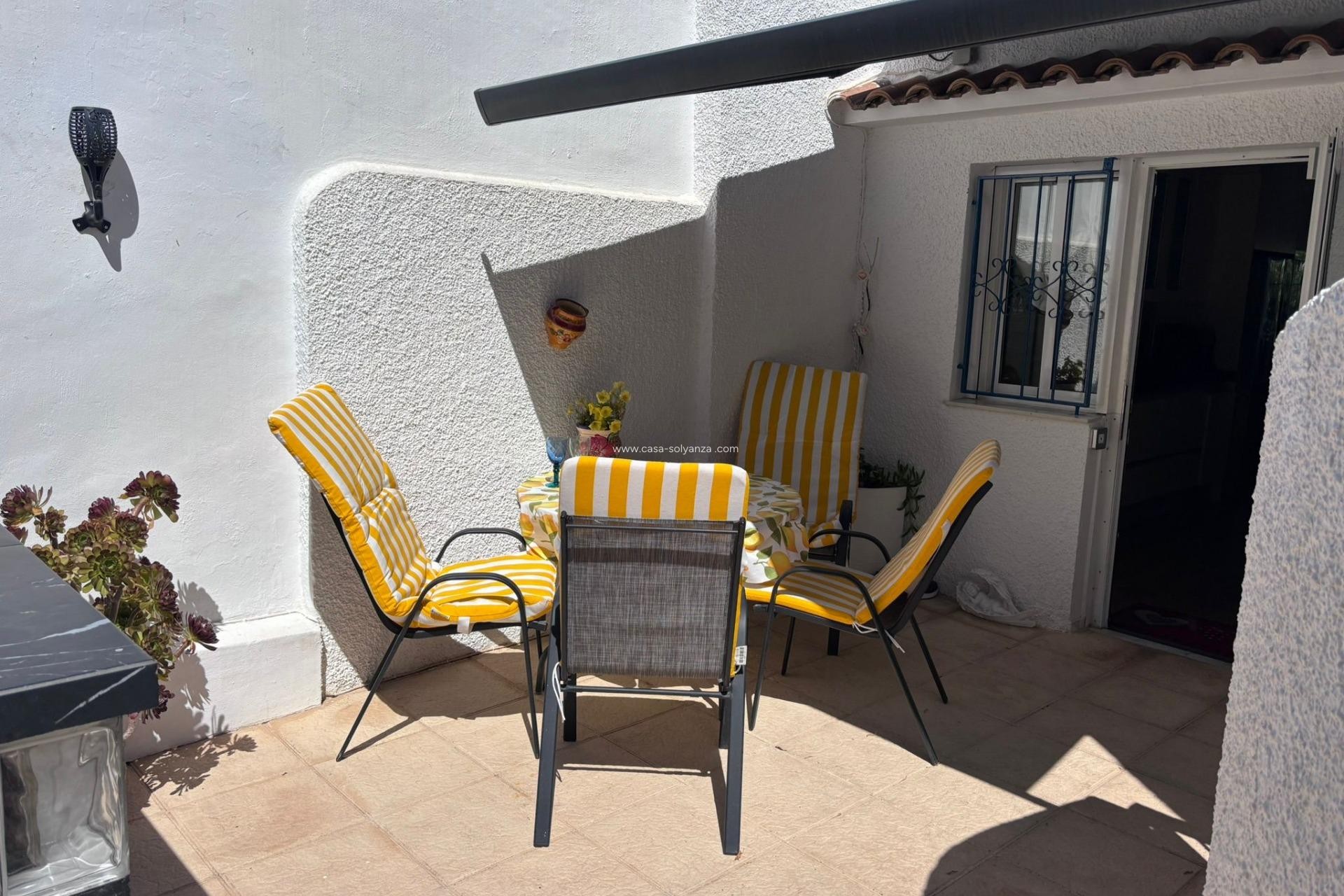 Reventa - Villa - Torrevieja - Los Balcones