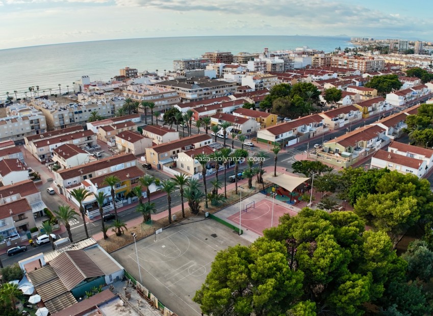 Reventa - Villa - Torrevieja - Playa De Los Naufragos