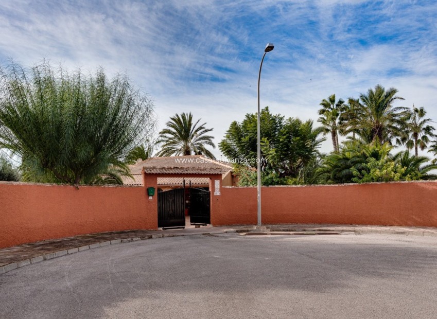 Reventa - Villa - Torrevieja - San Luis