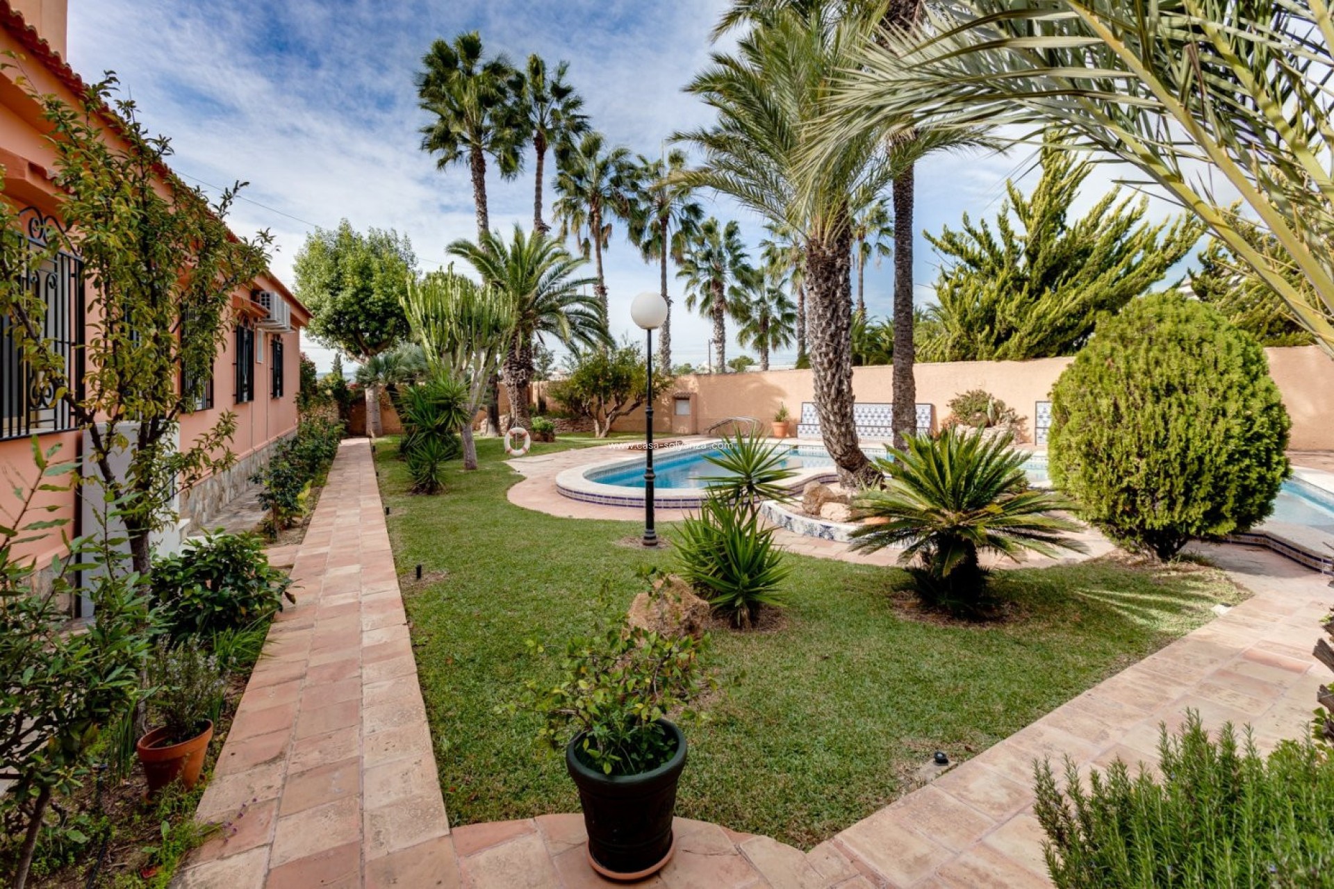 Reventa - Villa - Torrevieja - San Luis