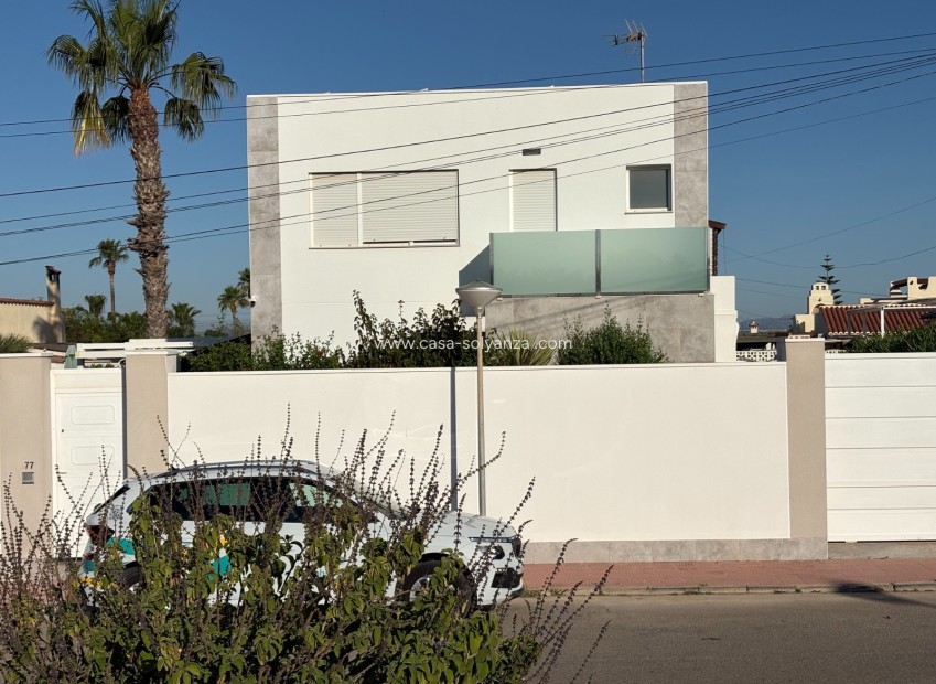 Reventa - Villa - Torrevieja - Torreta - Florida