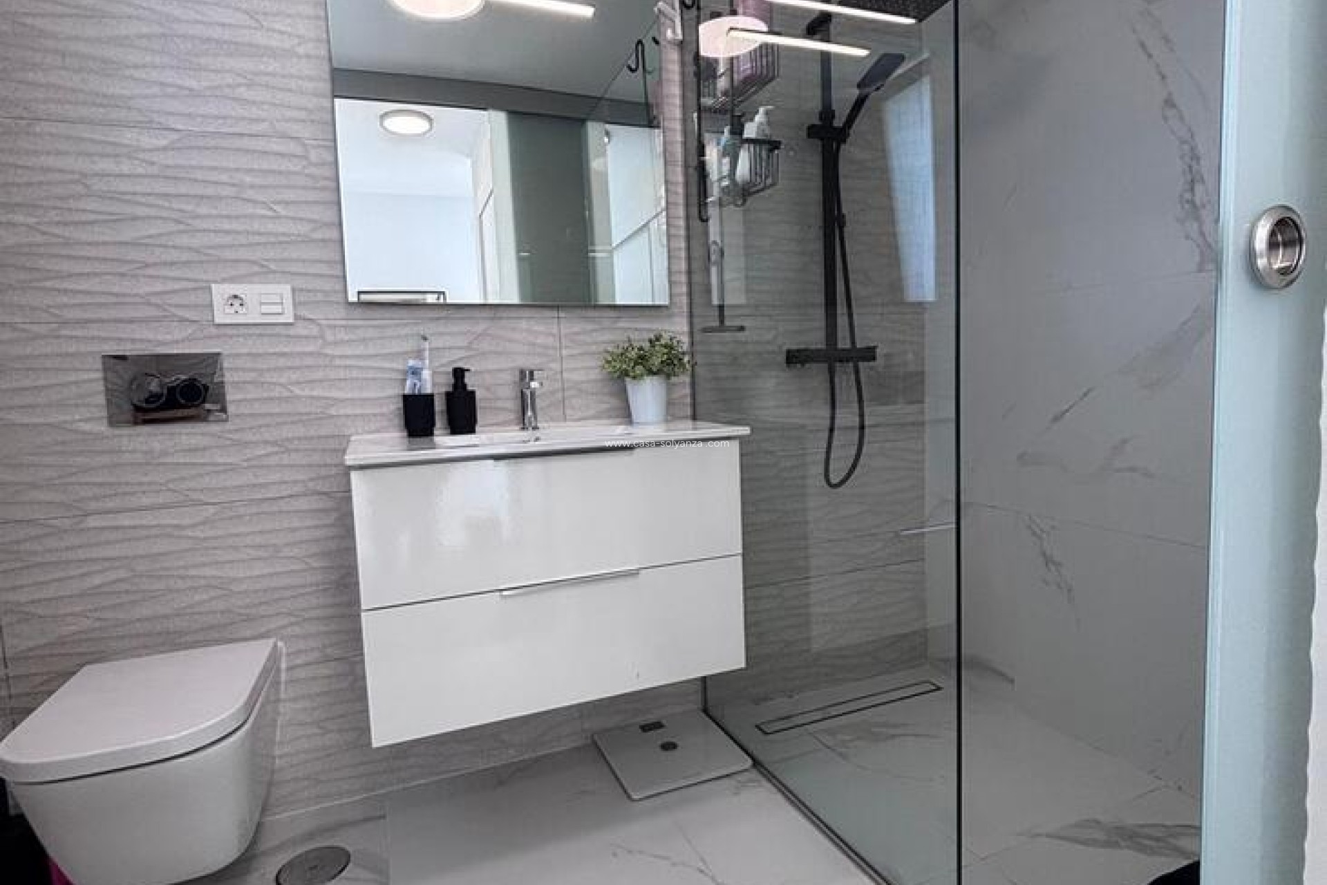 Reventa - Villa - Villamartin - Costa Blanca