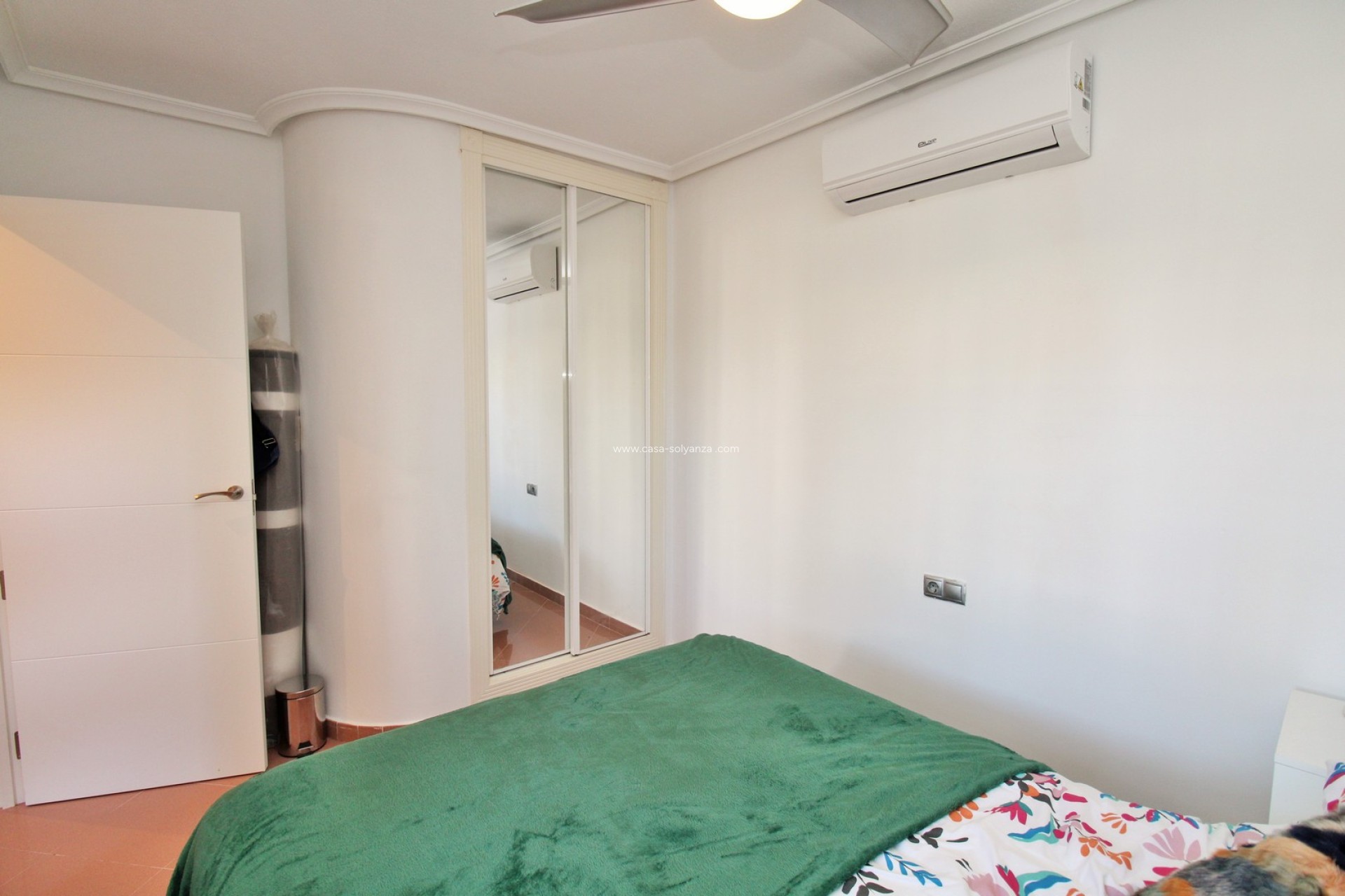 Reventa - Villa - Villamartin - Los Dolses