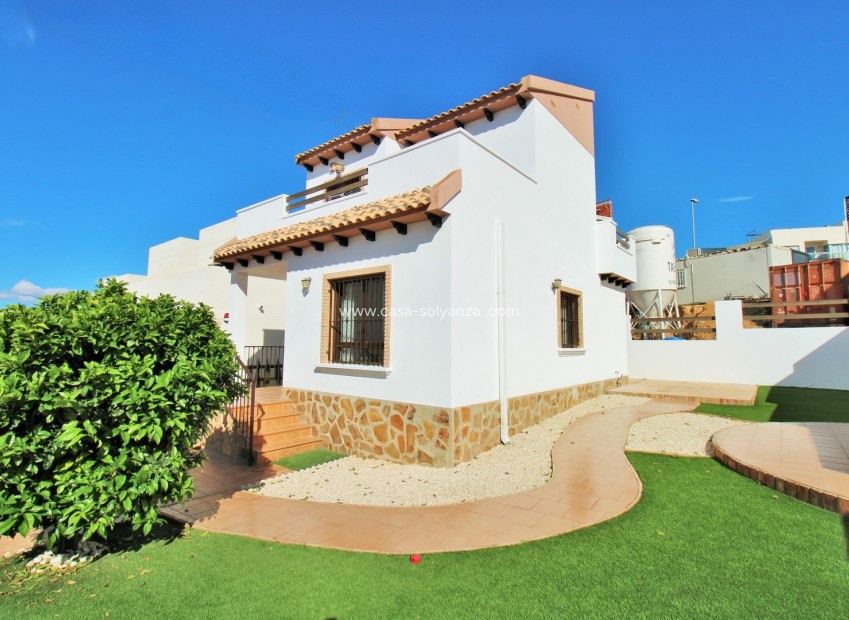 Reventa - Villa - Villamartin - PAU 8