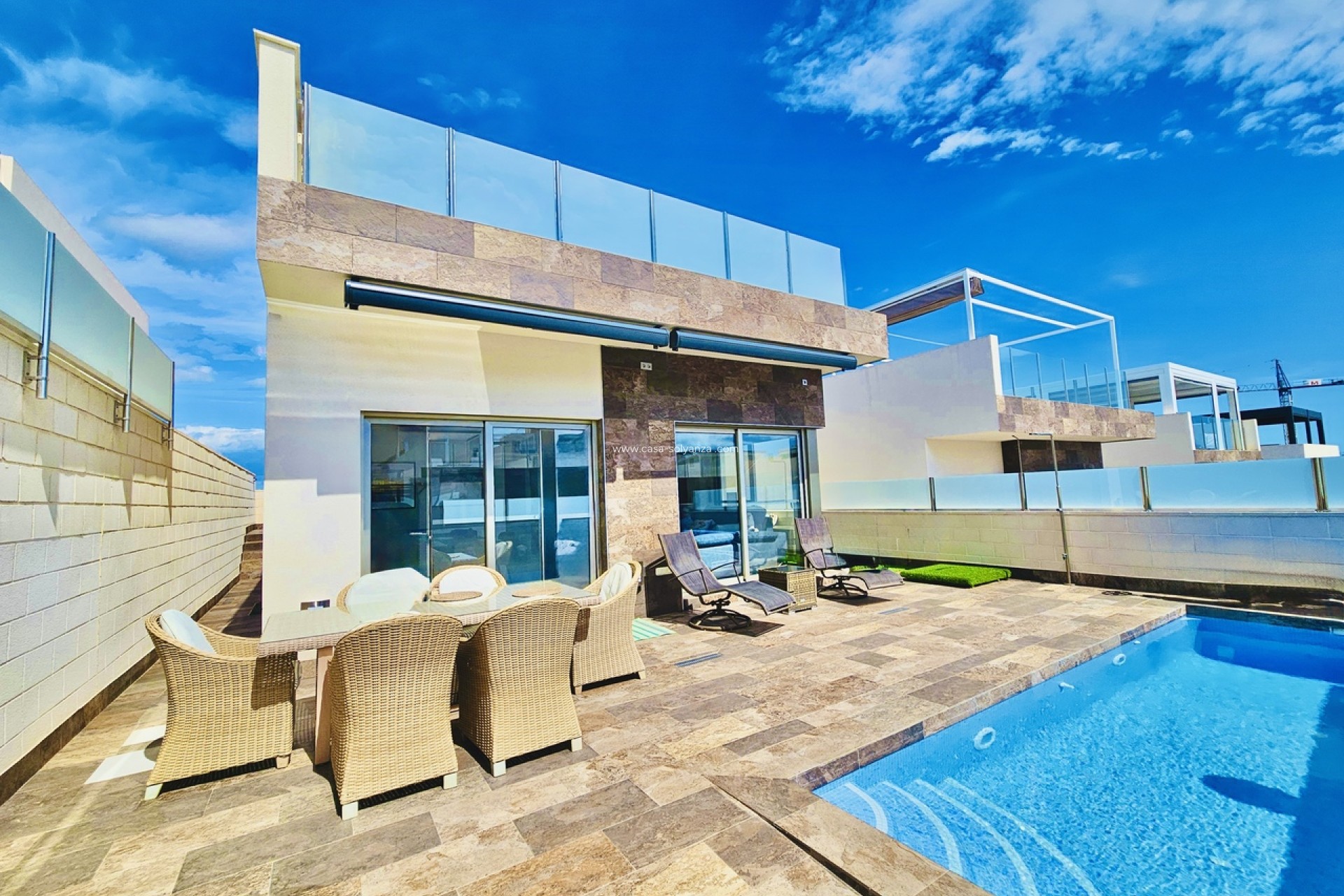 Reventa - Villa - Villamartin - Villamartín