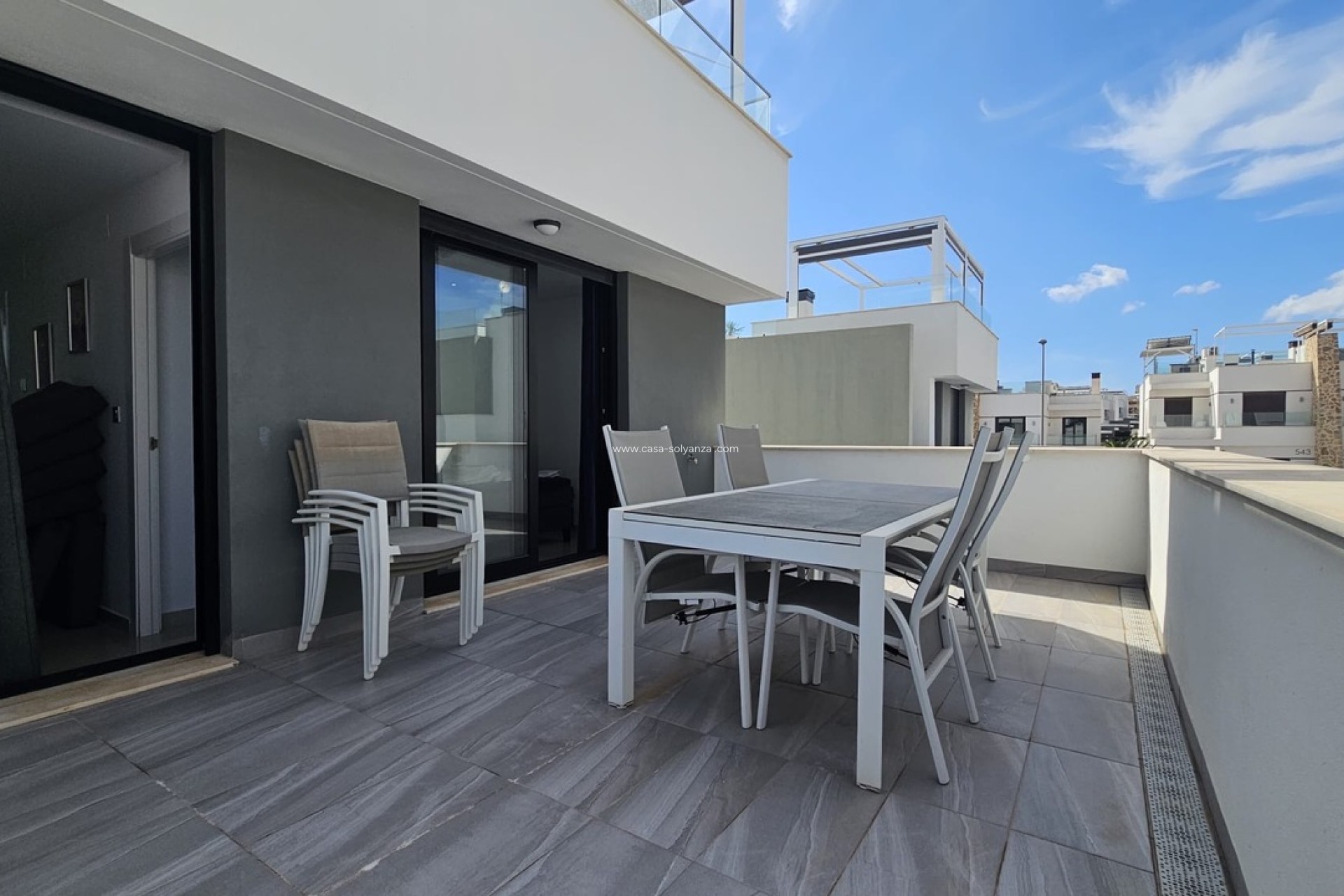 Reventa - Villa - Villamartin - Villamartín